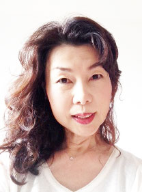 中岸千恵